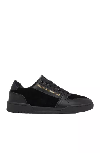 Baskets Versace Jeans 79YA3SD4 ZPB39 Couleur : 899 BLACK