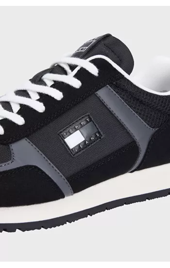 Sneakers Tommy Hilfiger Pour Homme REFERENCE EM0EM01617 Couleur : BDS Black